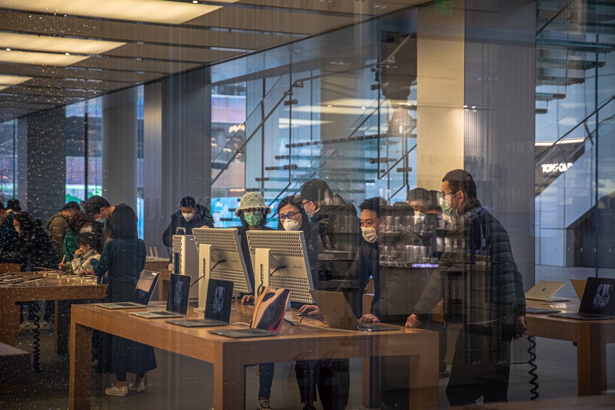 Apple reopens all stores in China as coronavirus wanes